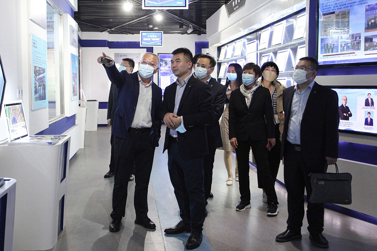 Leaders of Shanghai Pudong Development Bank Hebei Province came to visit and investigate